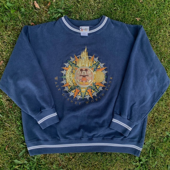 RARE Vintage Walt Disney World Tour Sweater